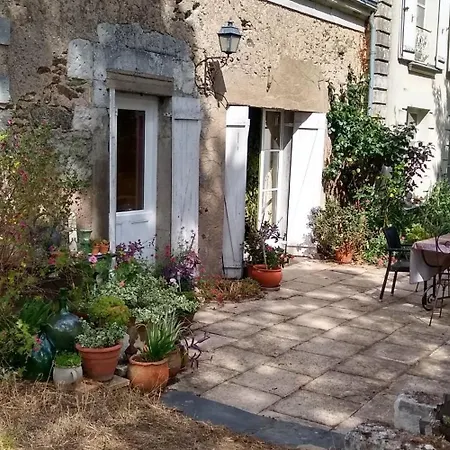 Loge & Broc Bed and breakfast 3*