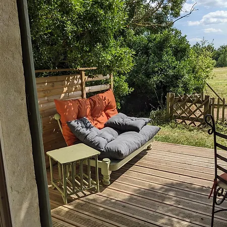 Loge & Broc Oda ve Kahvaltı La Possonnière