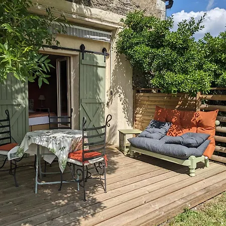 Loge & Broc Oda ve Kahvaltı La Possonnière