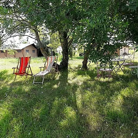 Loge & Broc Bed & Breakfast 3*